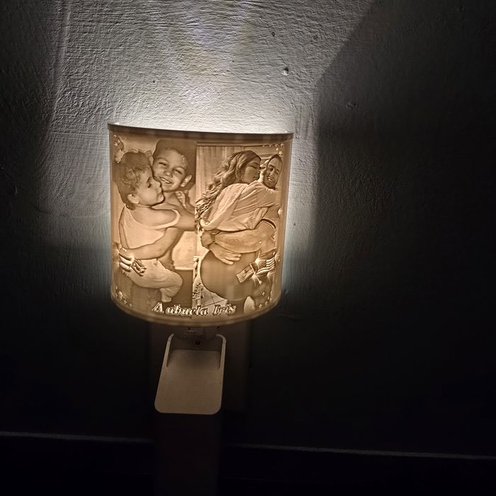 Personalized keepsake lamp